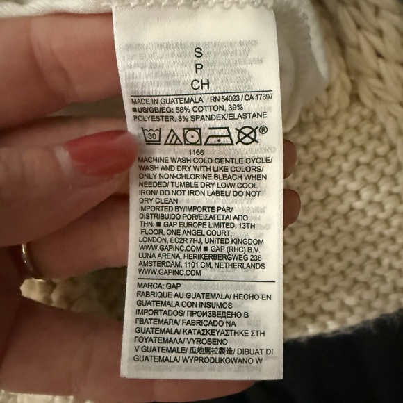 NWT GAP Women's White Ribbed Tank Top - Picture 4 of 4